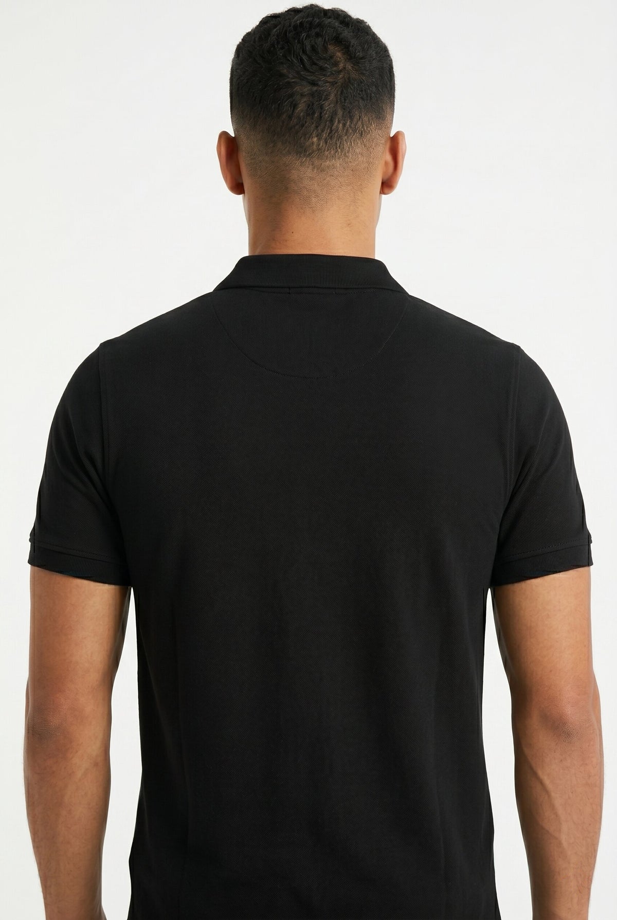 ROUGH Polo T-shirts | 4810